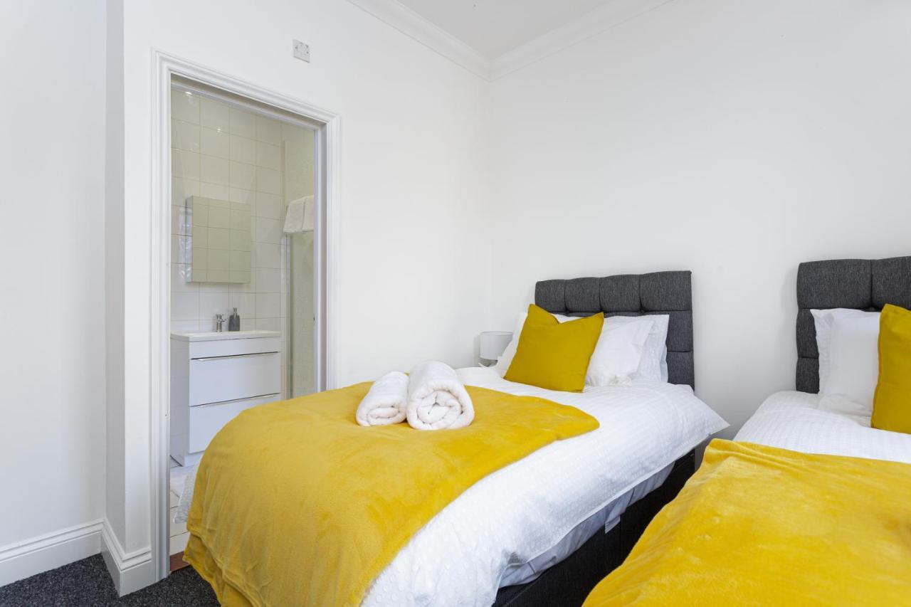 Luxury Granada Apartments - 1 & 2 Bed Flats W Free Parking Perfect For Contractors, Students Near The Beach Portsmouth Rom bilde