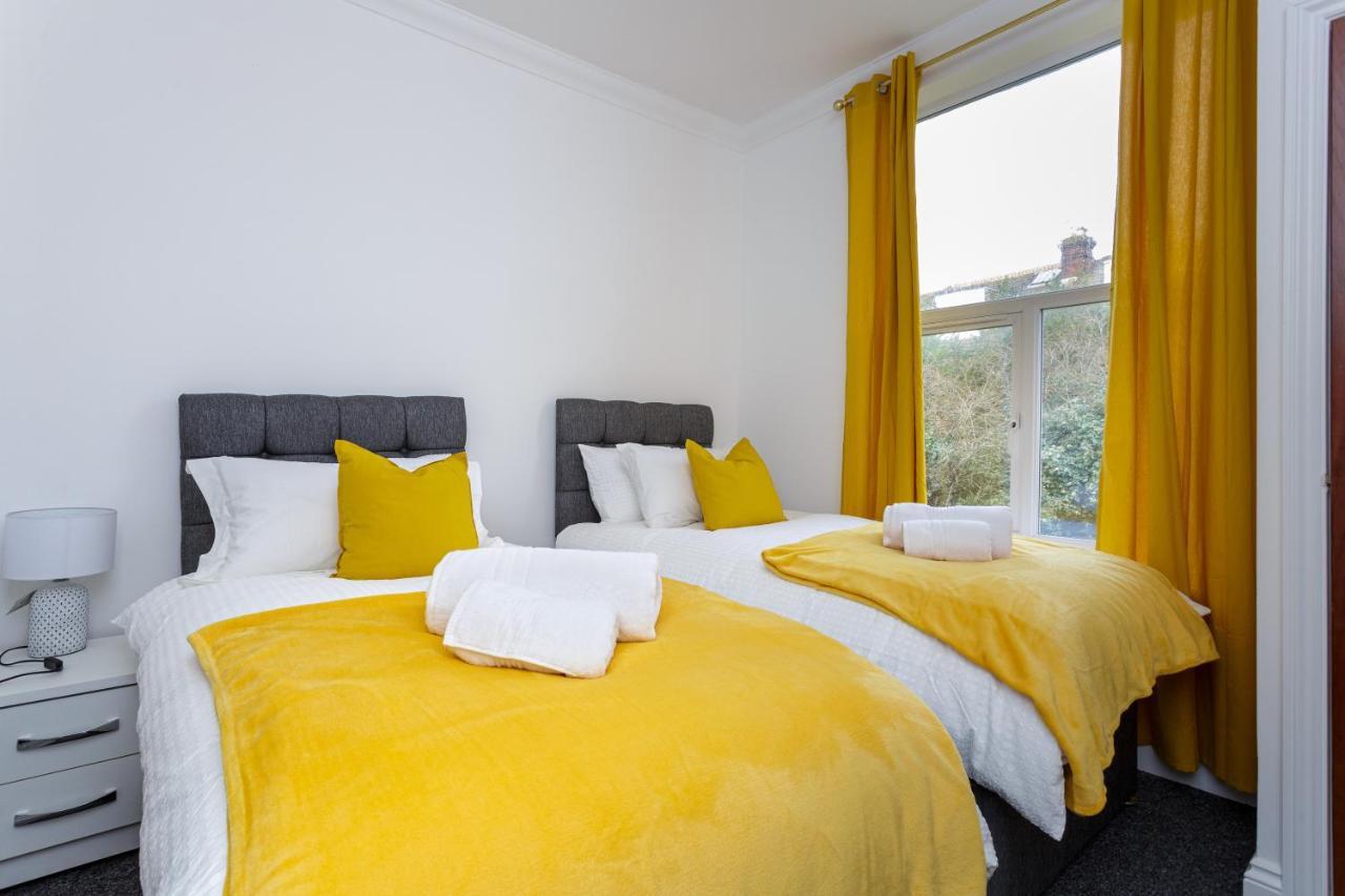 Luxury Granada Apartments - 1 & 2 Bed Flats W Free Parking Perfect For Contractors, Students Near The Beach Portsmouth Rom bilde